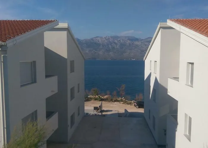Ankica Lägenhet Ražanac